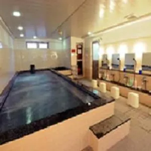Hôtel capsule Capsule Sannomiya (adults Only), Kōbe